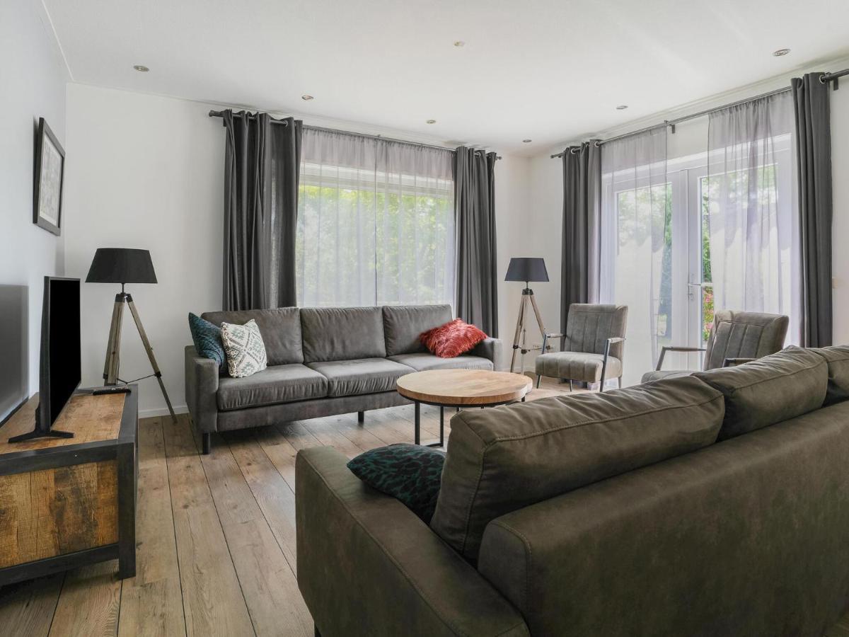 Charming Villa In Lemele With A Nice Garden Екстериор снимка