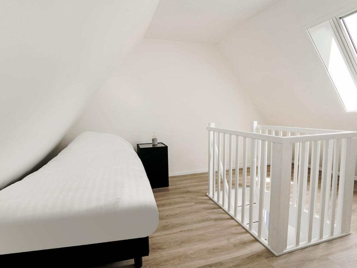 Charming Villa In Lemele With A Nice Garden Екстериор снимка