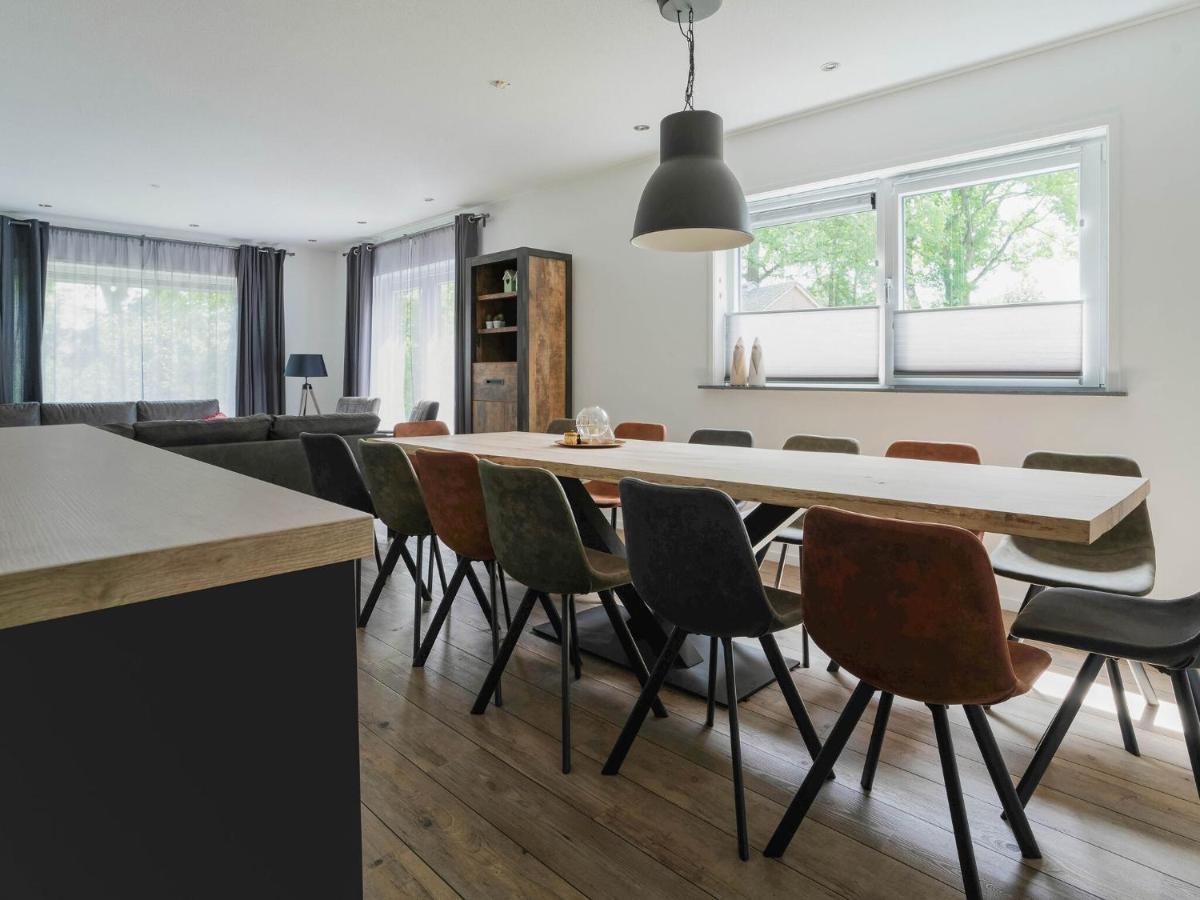 Charming Villa In Lemele With A Nice Garden Екстериор снимка